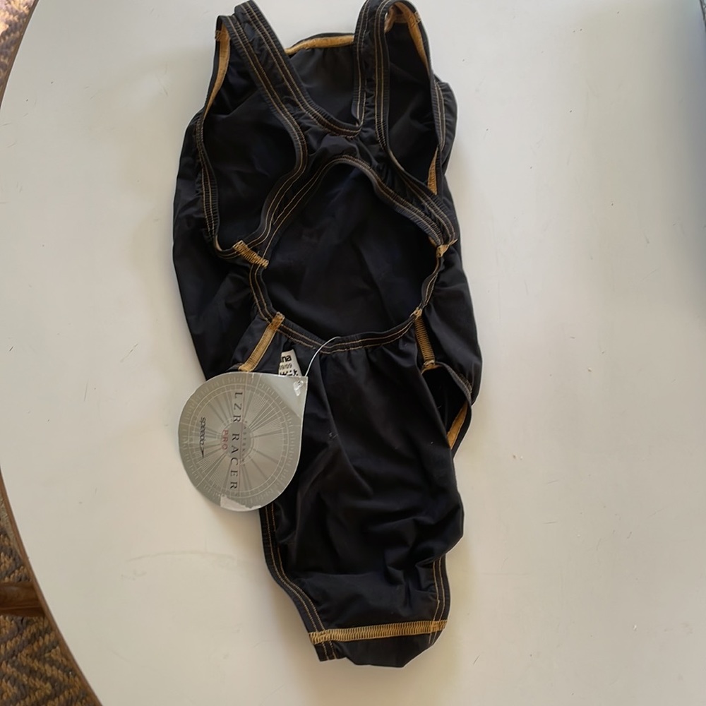 speedo fastskin lzr racer pro